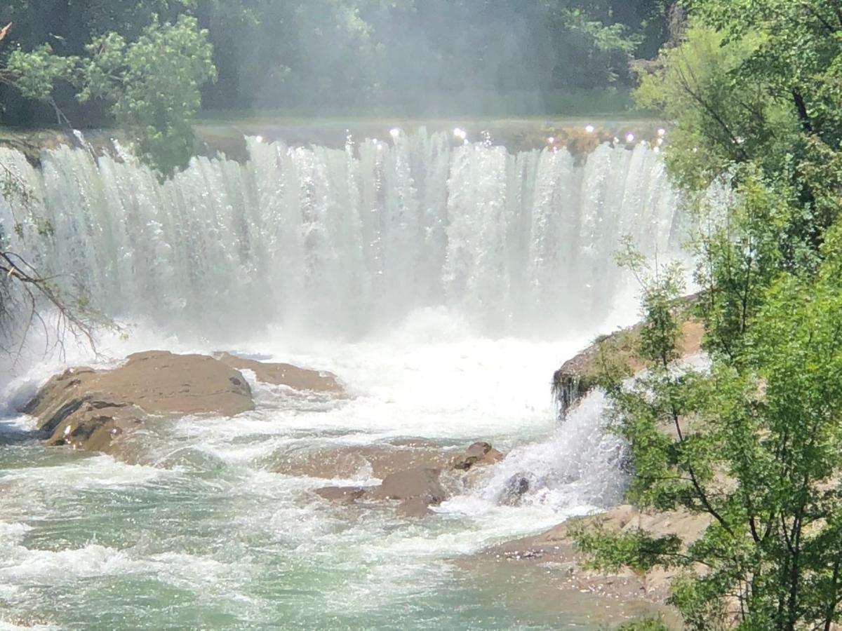 Retour Aux Sources Villa Sauve Luaran gambar