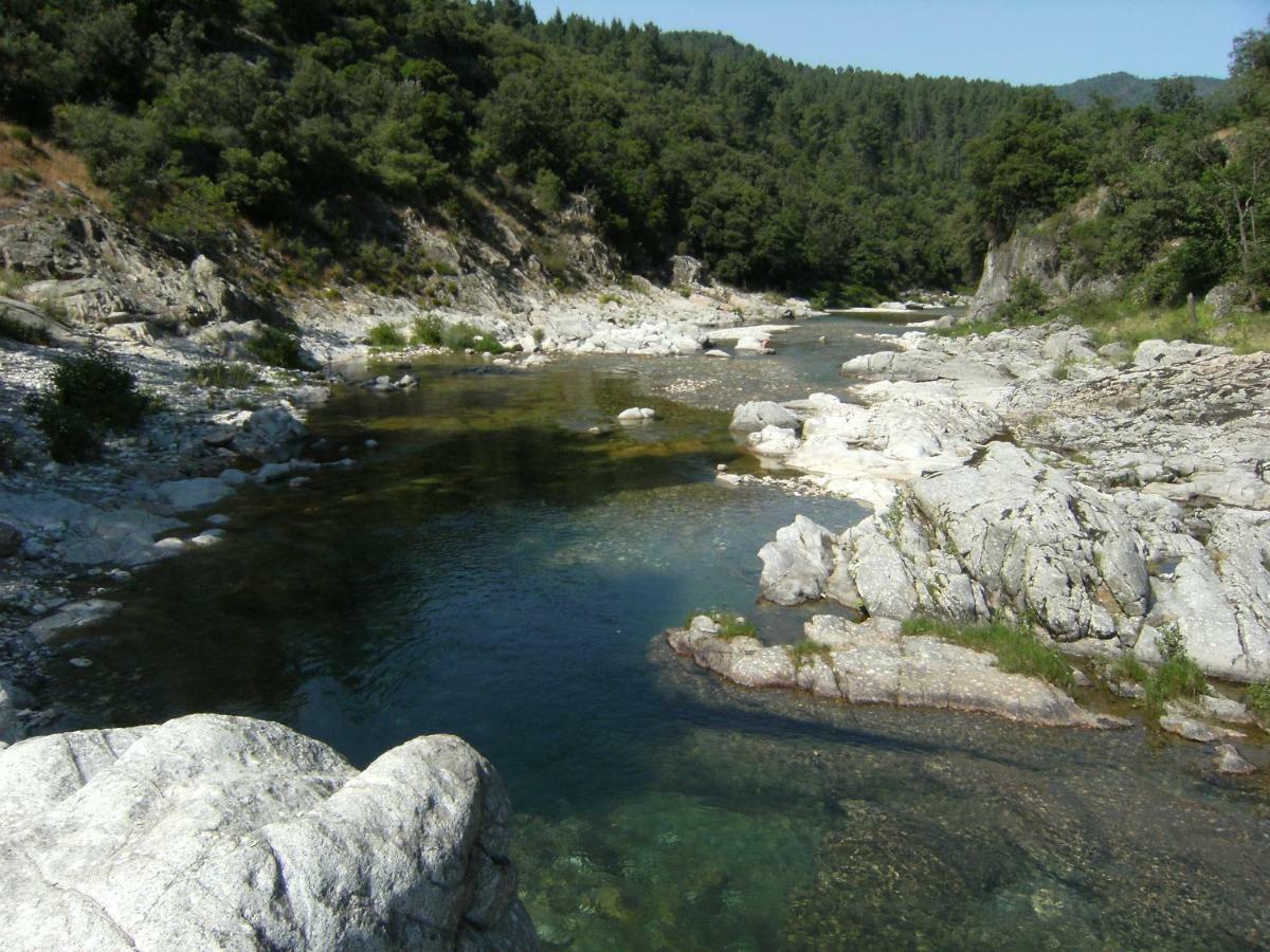 Retour Aux Sources Villa Sauve Luaran gambar